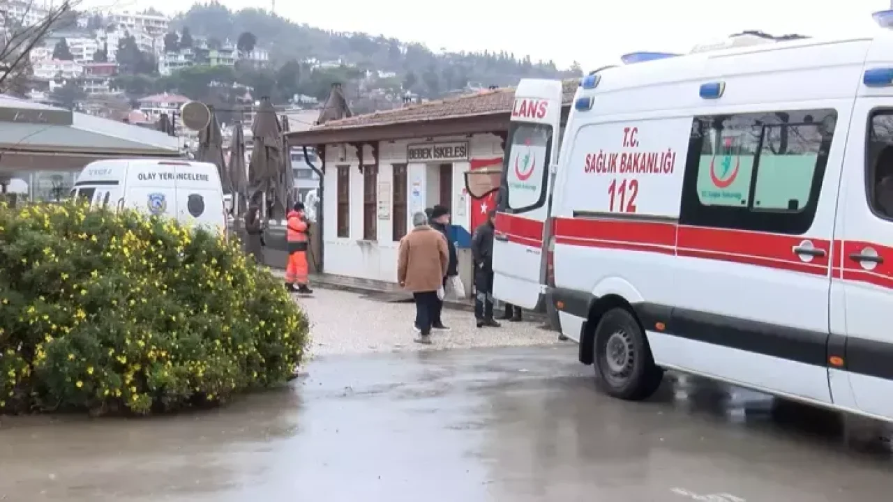 Bebek'te denizde ceset bulundu