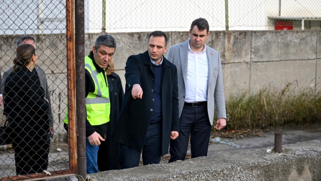 Bornova’da sel mesaisi