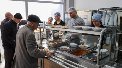 Buca’da dayanışma sofrası büyüyor