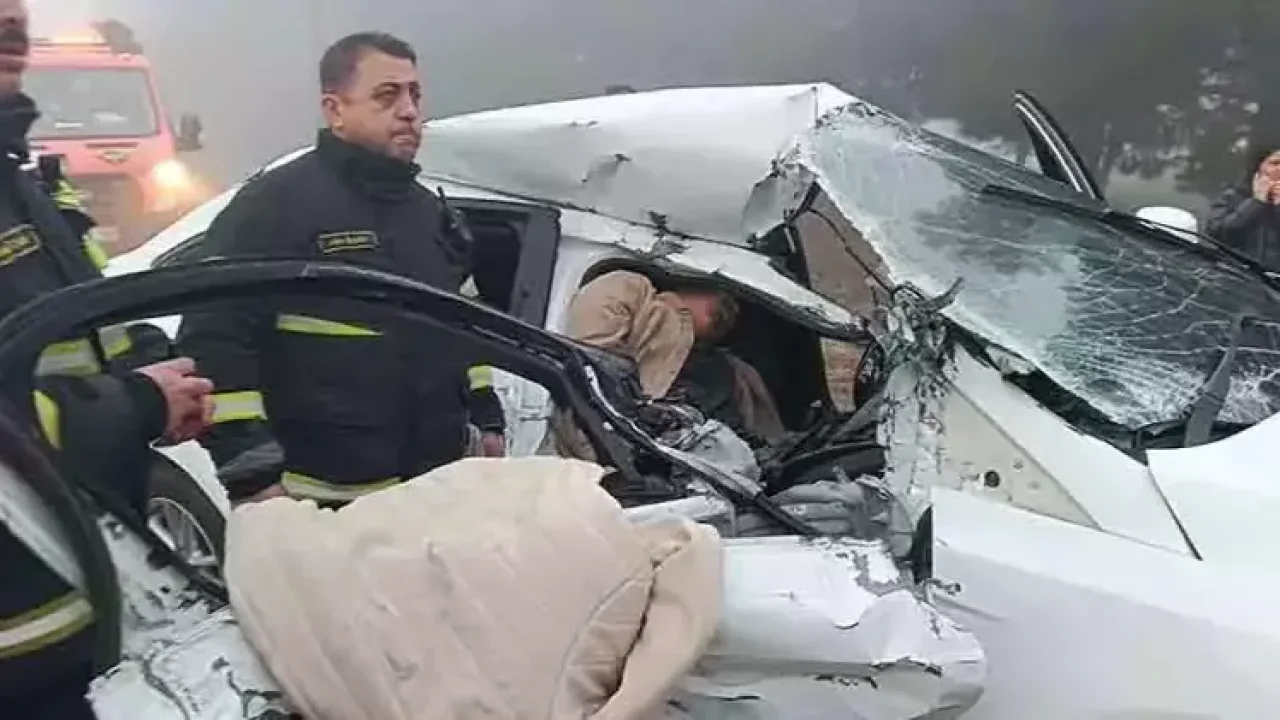 Burdur'da siste zincirleme kaza