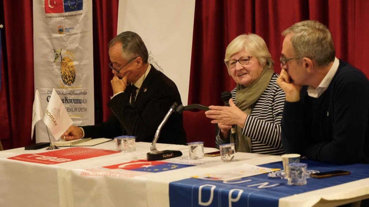 Çeşme Belediyesinden sürdürülebilir tarıma katılımcı politika adımı