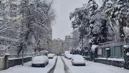 Diyarbakır'da kar yağışı