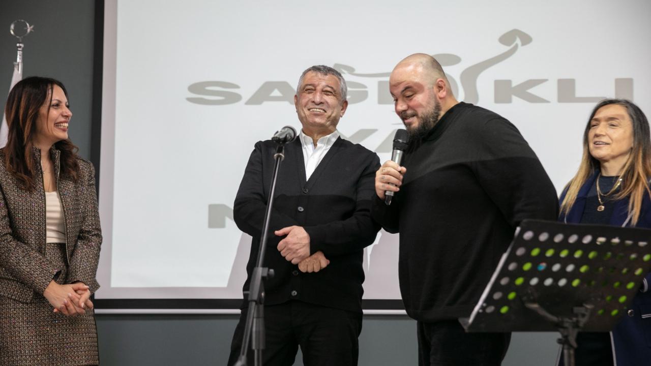 Güzelbahçe Sağlıklı Yaş Alma Merkezi’nde güvenen sesler