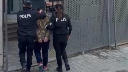 Hem dolandırıcı hem kart faresi