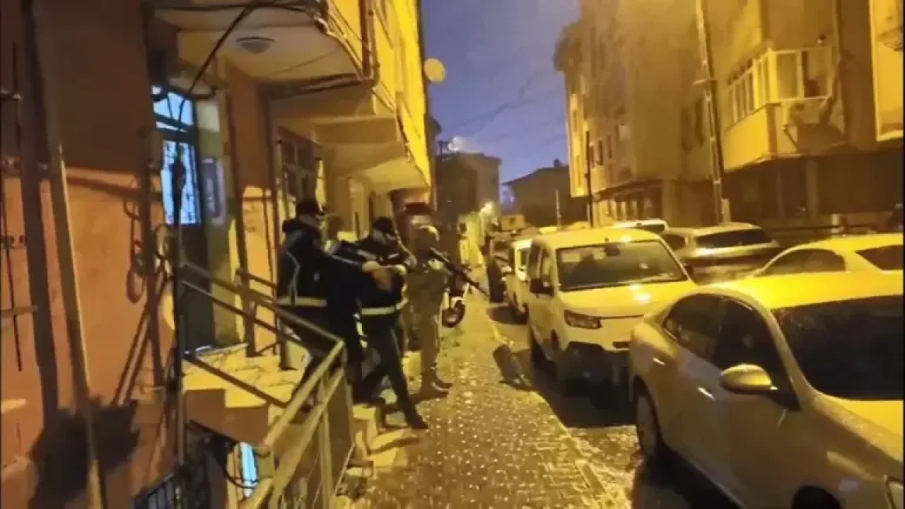 İstanbul'da motosikletli suç örgütüne operasyon