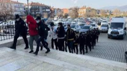 İzmir’de fuhuş operasyonu