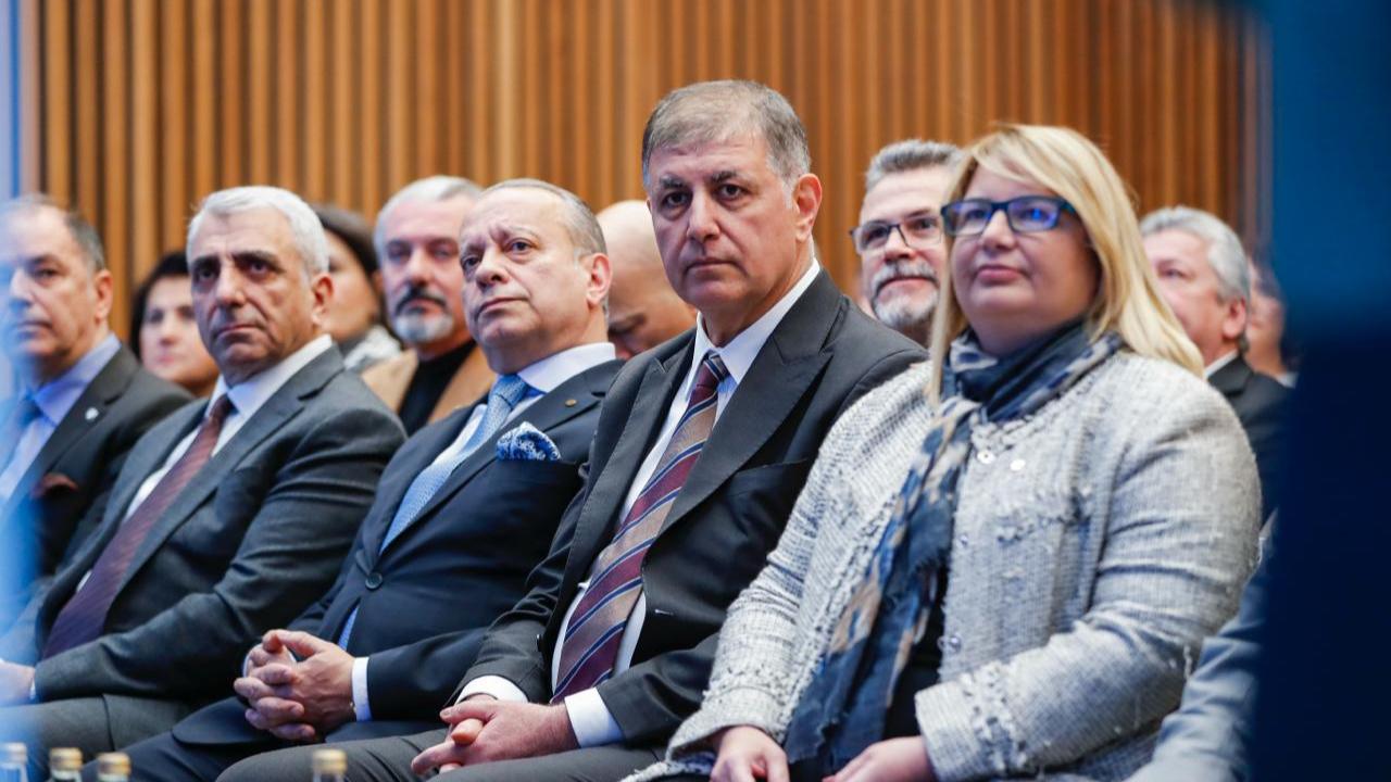 İzmir’de su krizi masaya yatırıldı