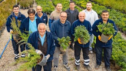 İzmir’in renkleri Büyükşehir fidanlıklarında filizleniyor