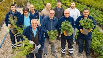 İzmir’in renkleri Büyükşehir fidanlıklarında filizleniyor