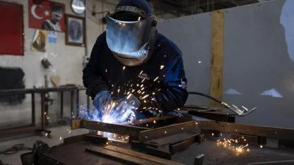 İzmir’in sihirli elleri kent için üretiyor