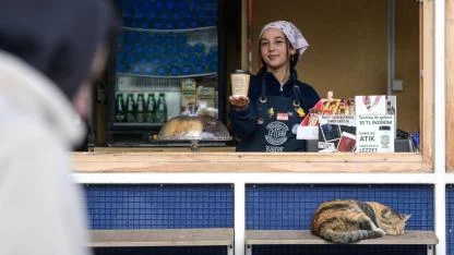 İzmirli Kahve’den bir milyon bardaklık rekor