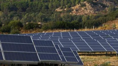 Karşıyaka gücünü güneşten alıyor