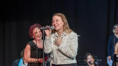 Mübadelenin 103. yılında iki yakanın ezgileri Konak’ta yankılandı