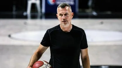 Alperen Şengün'ün antrenörü Sijan, İzmir'de gençlerle buluşacak