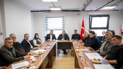 Başkan Ömer Eşki muhtarlarla buluştu