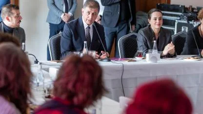 Başkan Tugay’dan kadın mücadelesine güçlü çağrı