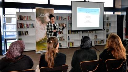 Bornova’da kadınlar hem üretiyor hem bilinçleniyor