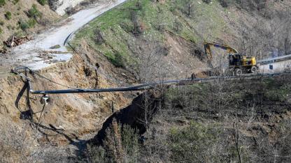 Büyükşehir ekipleri Ödemiş’te felaketi önledi