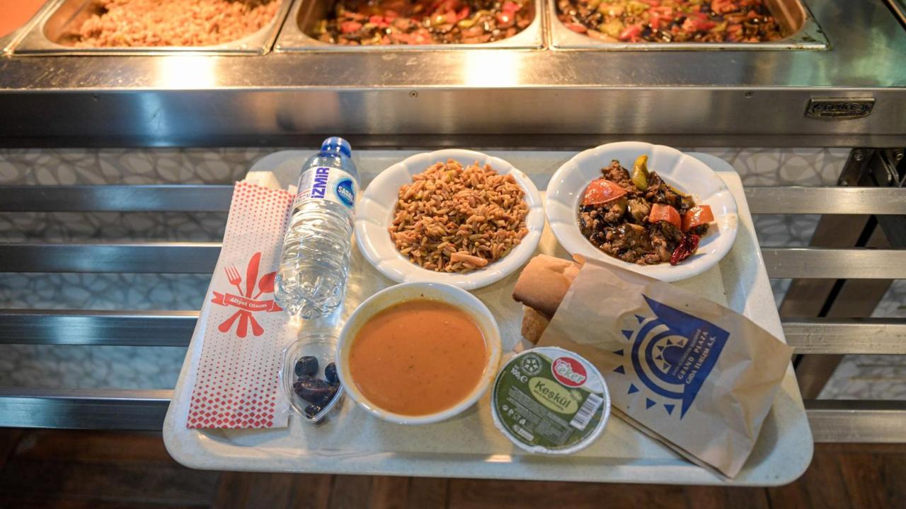 Büyükşehir’in Kent Lokantaları’nda iftar ücretsiz