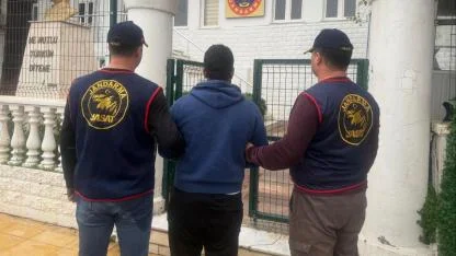 Çeşme'de 18 yıl hapis cezası bulunan hükümlü yakalandı