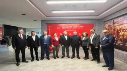 CHP İzmir’de eski başkanlar zirvesi