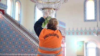 Çiğli’de İbadethaneler İçin Temizlik Mesaisi