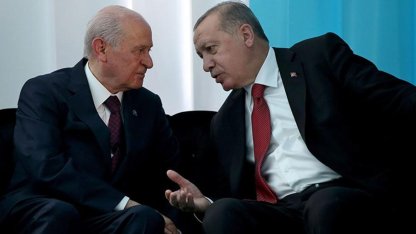 Devlet Bahçeli'den Cumhurbaşkanı Erdoğan'a anlamlı hediye