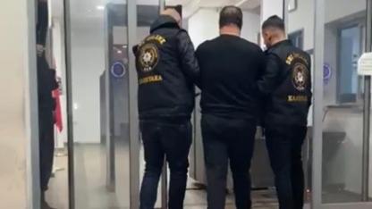 İzmir’de cinayet firarisine operasyon: 28 yılla aranıyordu