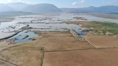 İzmir'de rekor yağışlar barajlara can suyu oldu
