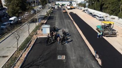 İzmir’in yollarında tam gaz asfalt seferberliği