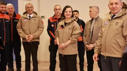 Karabağlar Belediyesi KAR-KUT ile Sahada Daha Güçlü