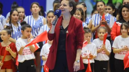 Karabağlar’da Sömestr Spor Şenliği Bayram Havasında Geçti