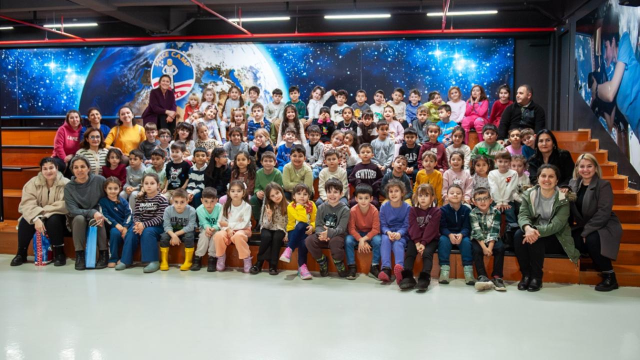 Karşıyakalı anaokulu öğrencileri Uzay Kampı’nda