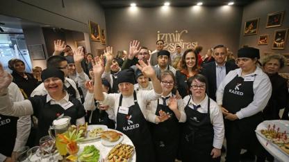 Karşıyaka’nın özel gençleri mutfakta hünerlerini sergiledi