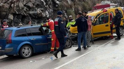 Kazada 3 yaşındaki çocuk ve babaannesi hayatını kaybetti