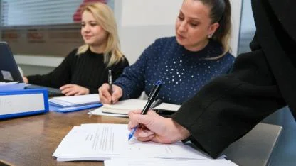 Menemenli gençlere YKS desteğine devam