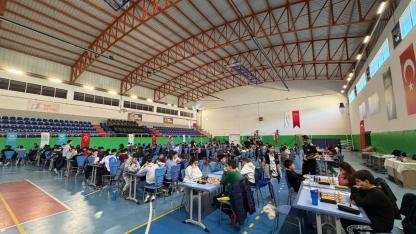 Bayındır’da 160 sporcu ile satranç heyecanı