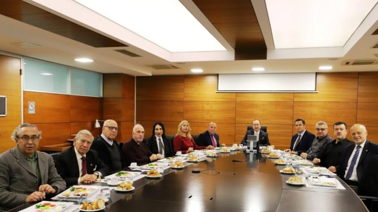 Prof Dr. Akpınar: Kadromuzu Barcelona Gibi Kurduk!