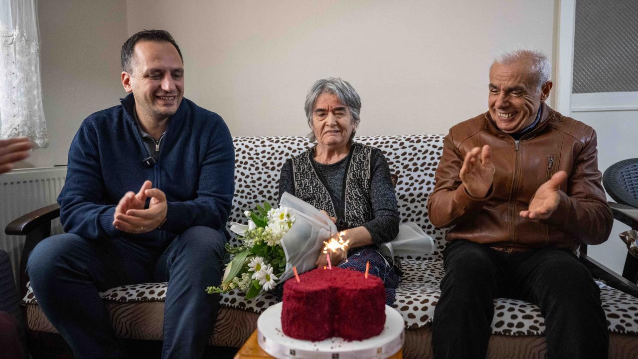 Sevgililer Günü’nde vefa ve şefkat buluşması