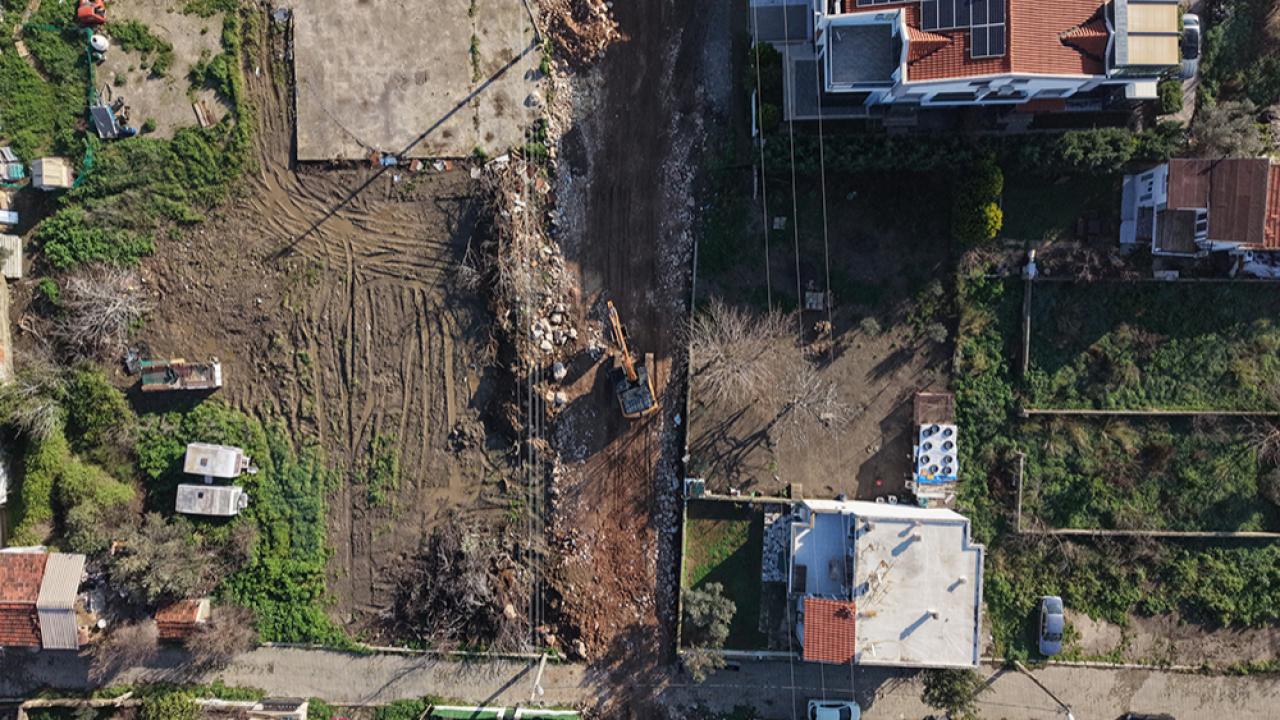 Urla’nın dört bir yanında eş zamanlı çalışmalar devam ediyor