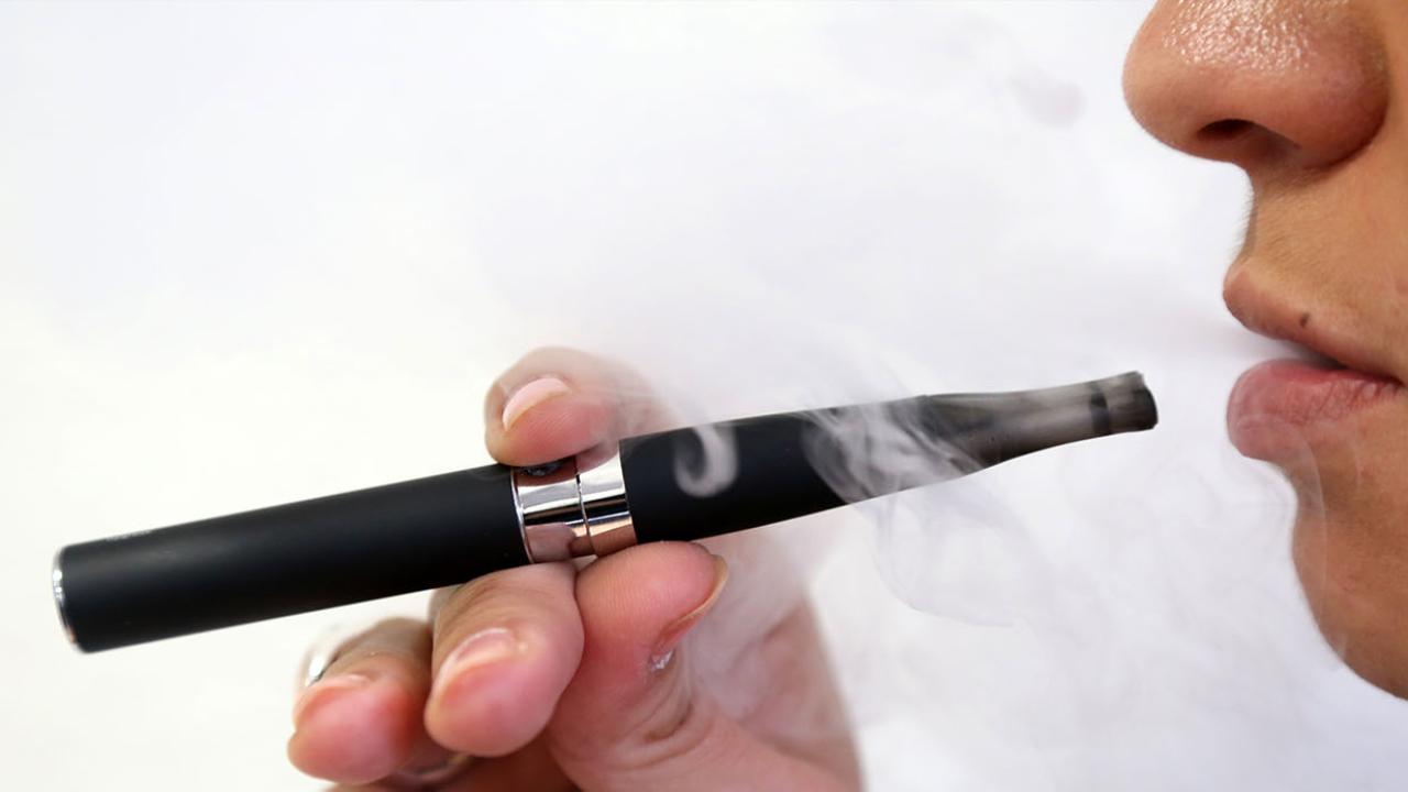 Uzmanından elektronik sigara uyarısı