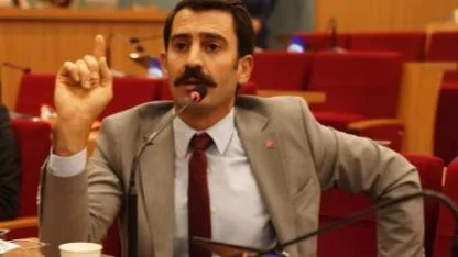 AK Partili Kişili'den Özlale'ye sert yanıt