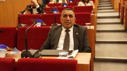 AK Partili Sebahattin Güzel’den İzmir Büyükşehir’e tepki!