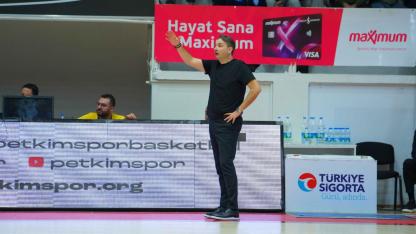 Aliağa Petkimspor'da Özhan Çıvgın dönemi sona erdi