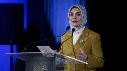 Bakan Göktaş, New York’ta TÜRKONFED etkinliğinde konuştu