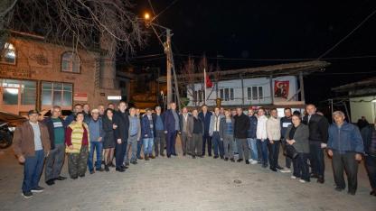 Başkan Tugay iftardan sahura halkın arasında