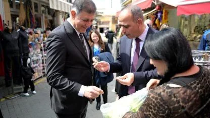 Başkan Tugay kardeş şehir Lefkoşa’da