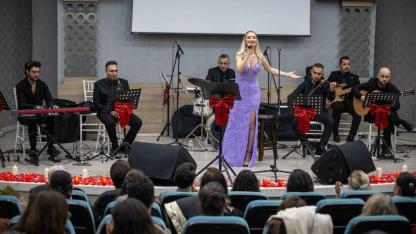 Bornova’da Aşk Şarkıları Gecesi