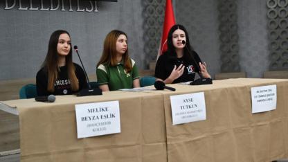 Bornova’dan “Su ve Cinsiyet” temasıyla geleceğe mesaj