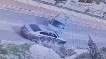 Çeşme'de kaza yapan sürücüye yumruklu saldırı